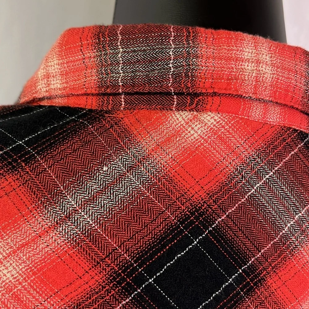C&C California Chrysanthemum Red Mixed Plaid High Low Button Down Shirt - Picture 15 of 16